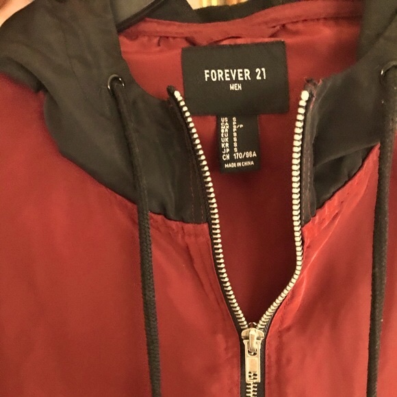 3/$25 Forever 21, Mens Pullover Windbreaker, S - Picture 4 of 4